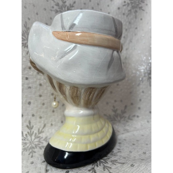 VINTAGE REPRODUCTION LADY HEAD VASE, Earrings & Hat, 8” - Picture 4 of 8